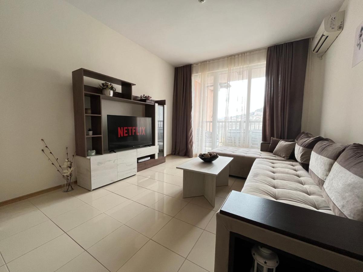 Harmony Hills Poseidon Daire Rogachevo Dış mekan fotoğraf