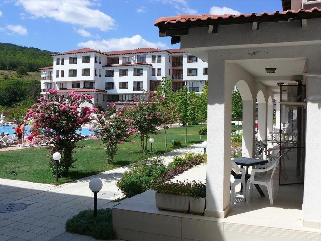Harmony Hills Poseidon Daire Rogachevo Dış mekan fotoğraf