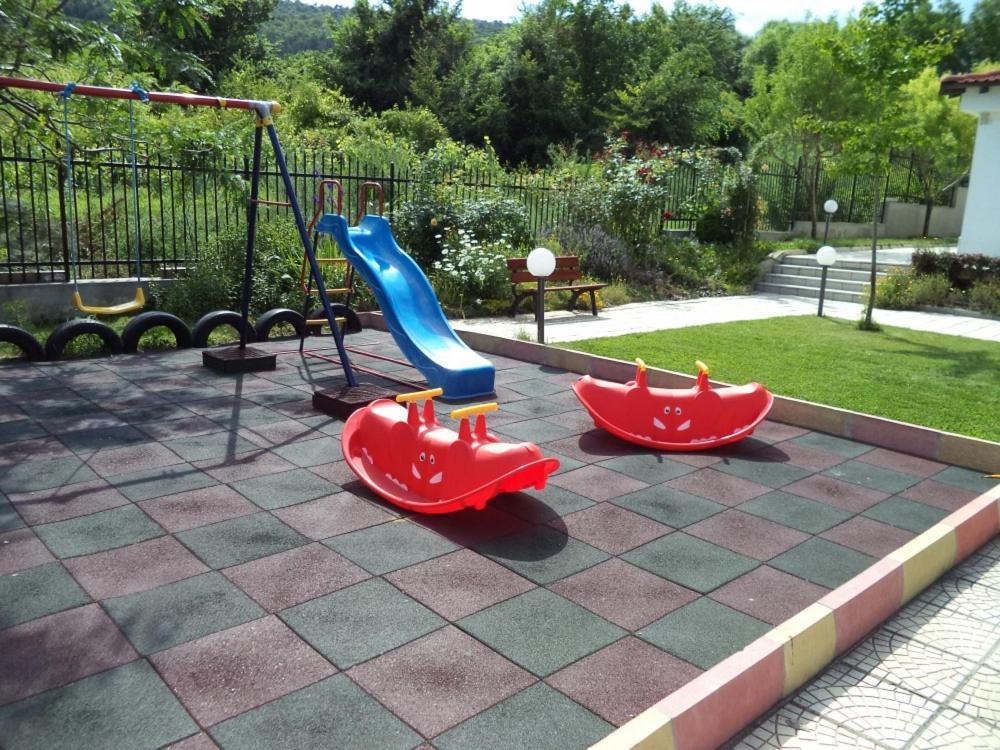 Harmony Hills Poseidon Daire Rogachevo Dış mekan fotoğraf